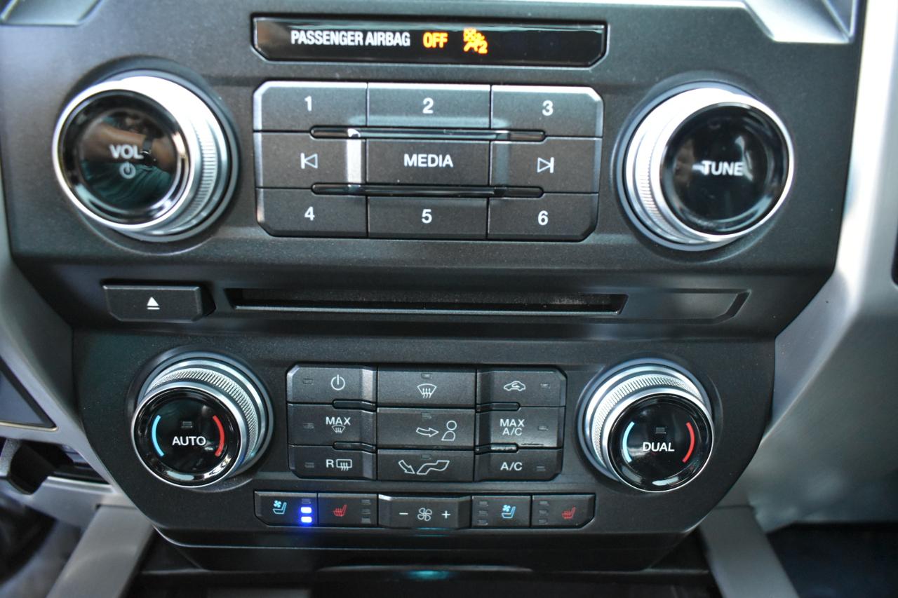 Ford F-150 Platinum SuperCrew 4WD 2018