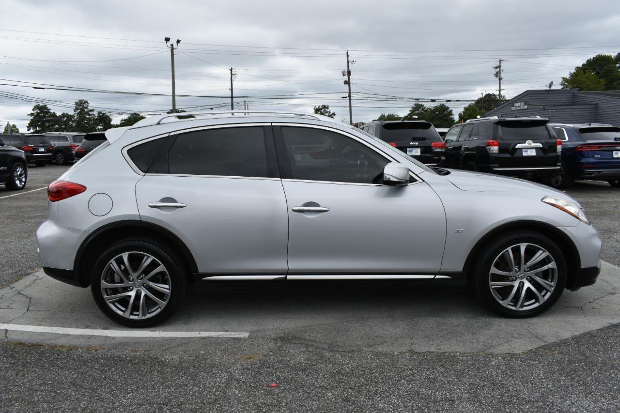 Infiniti QX50 Base RWD 2017