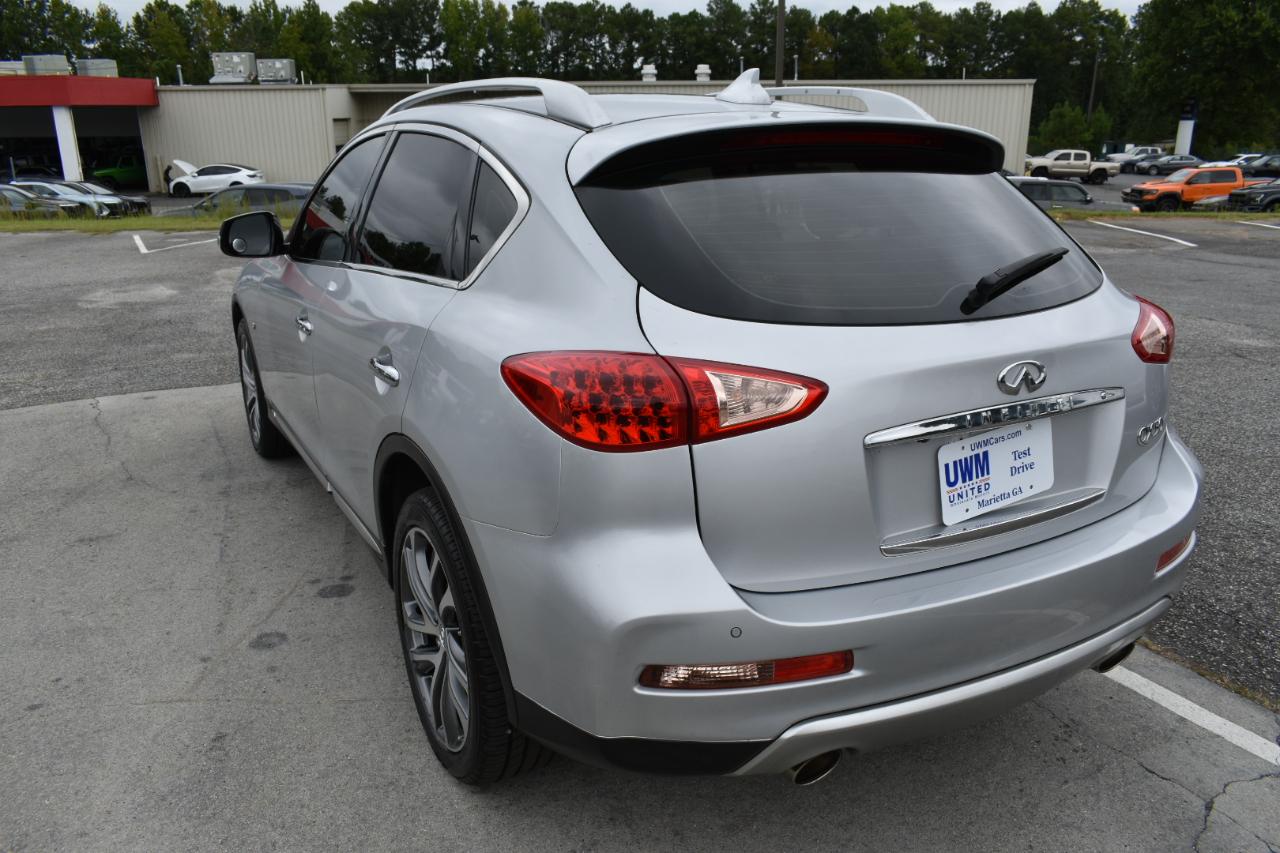 Infiniti QX50 Base RWD 2017