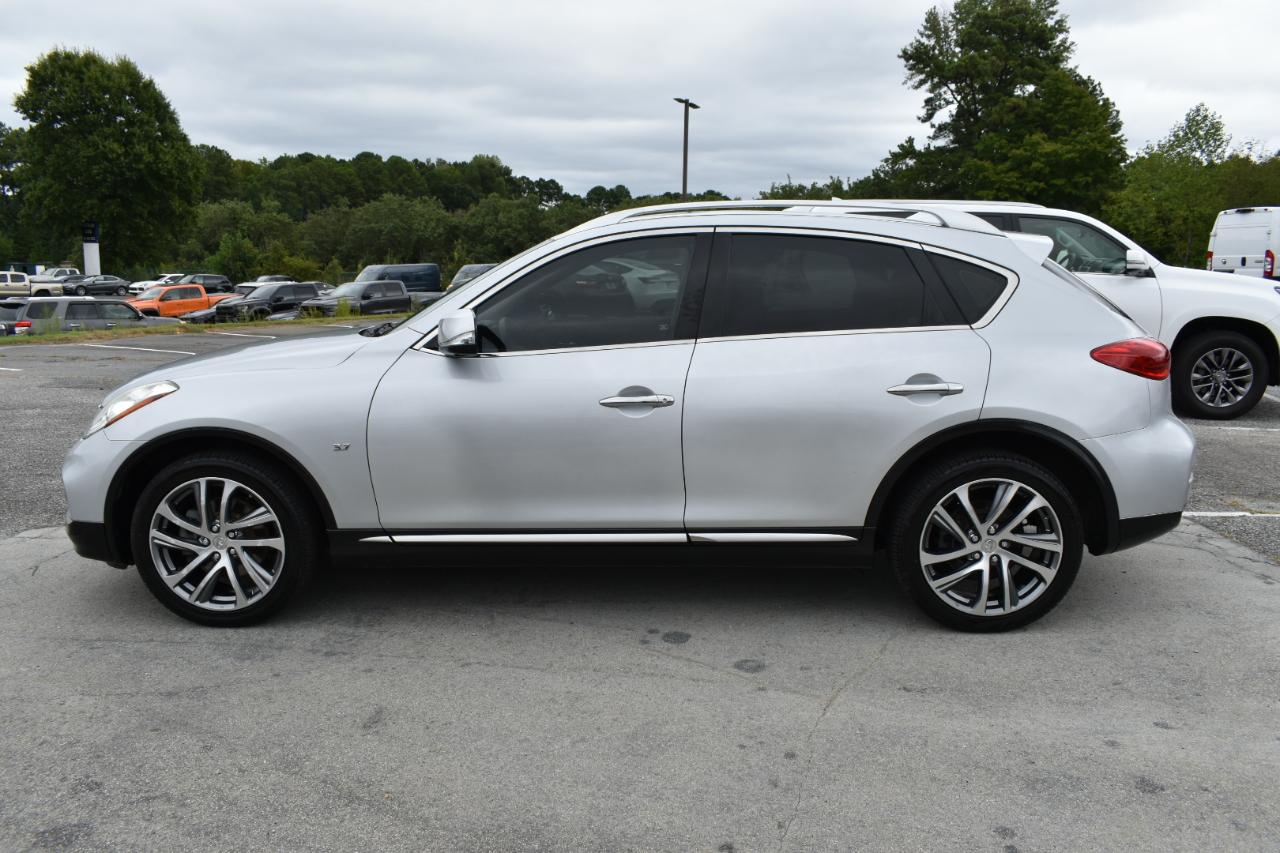 Infiniti QX50 Base RWD 2017