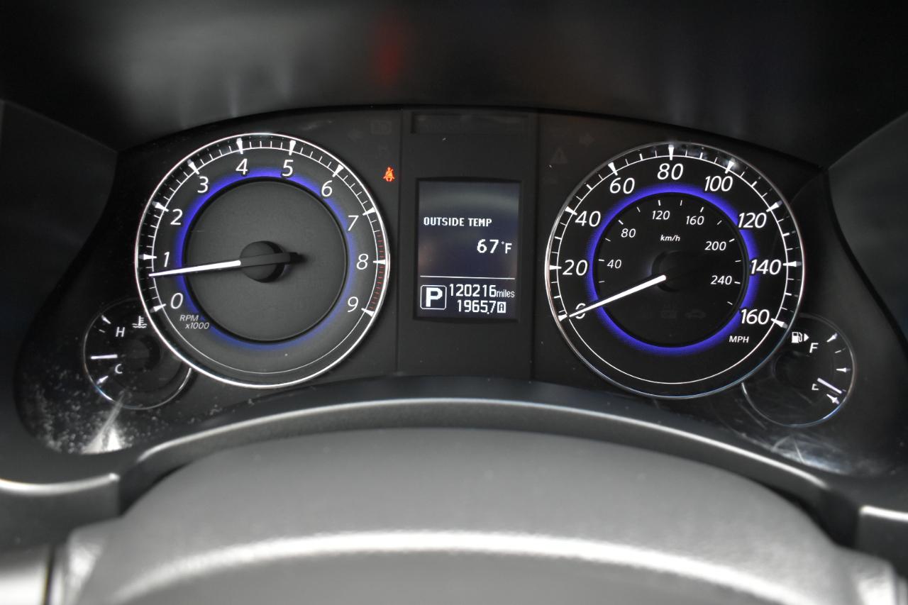 Infiniti QX50 Base RWD 2017