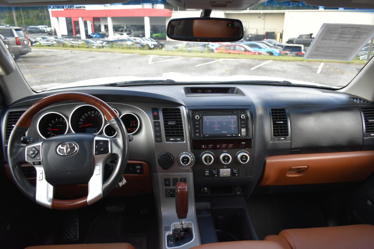 Toyota Sequoia Plantium 2WD 2017