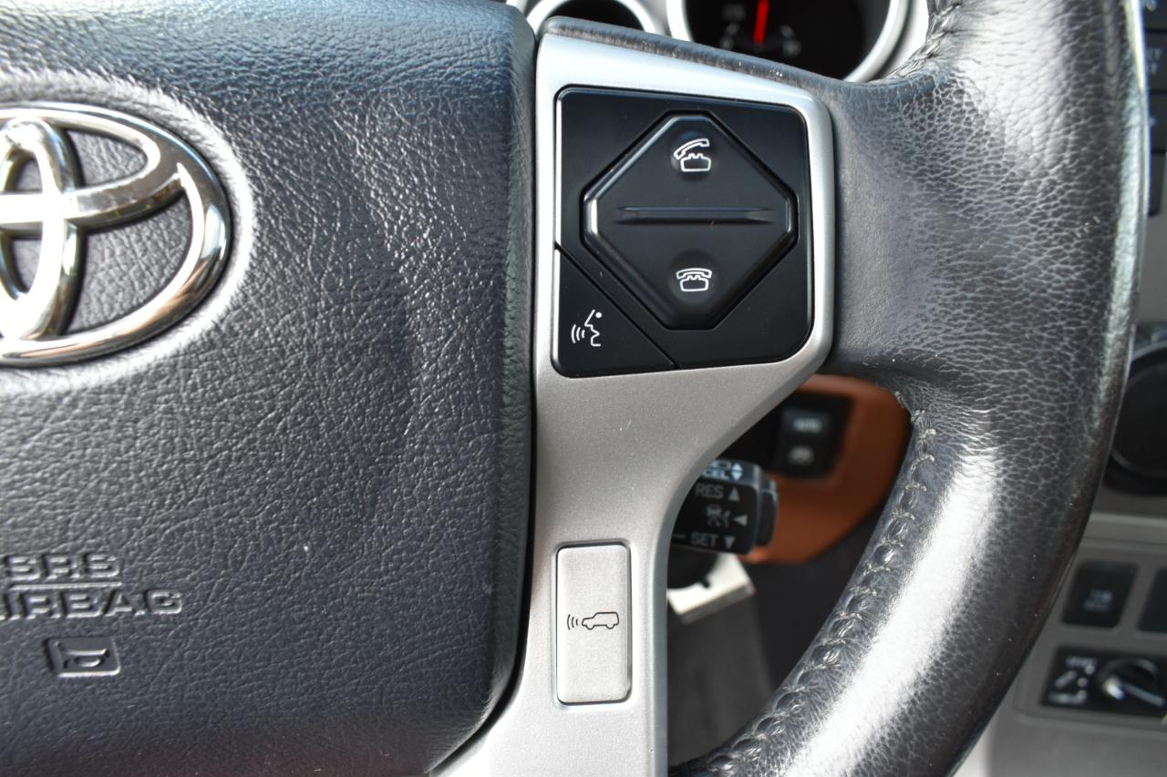 Toyota Sequoia Plantium 2WD 2017