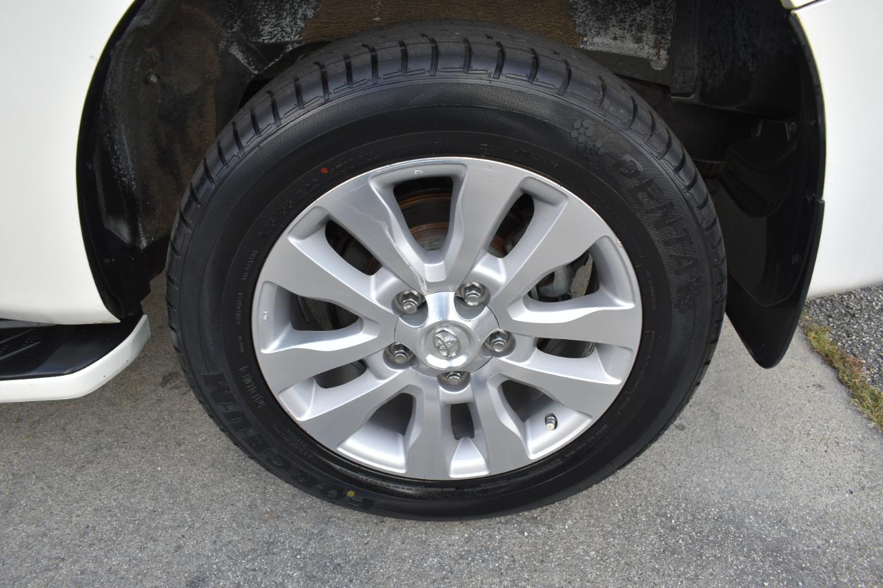Toyota Sequoia Plantium 2WD 2017