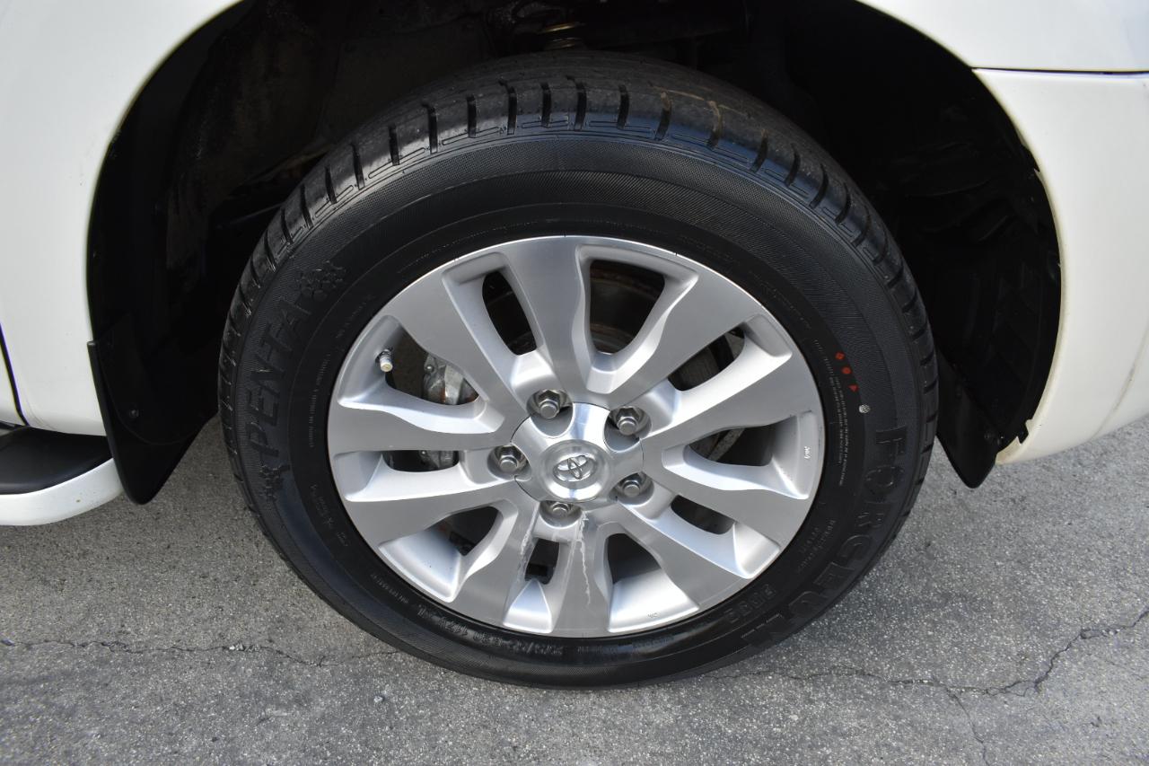 Toyota Sequoia Plantium 2WD 2017