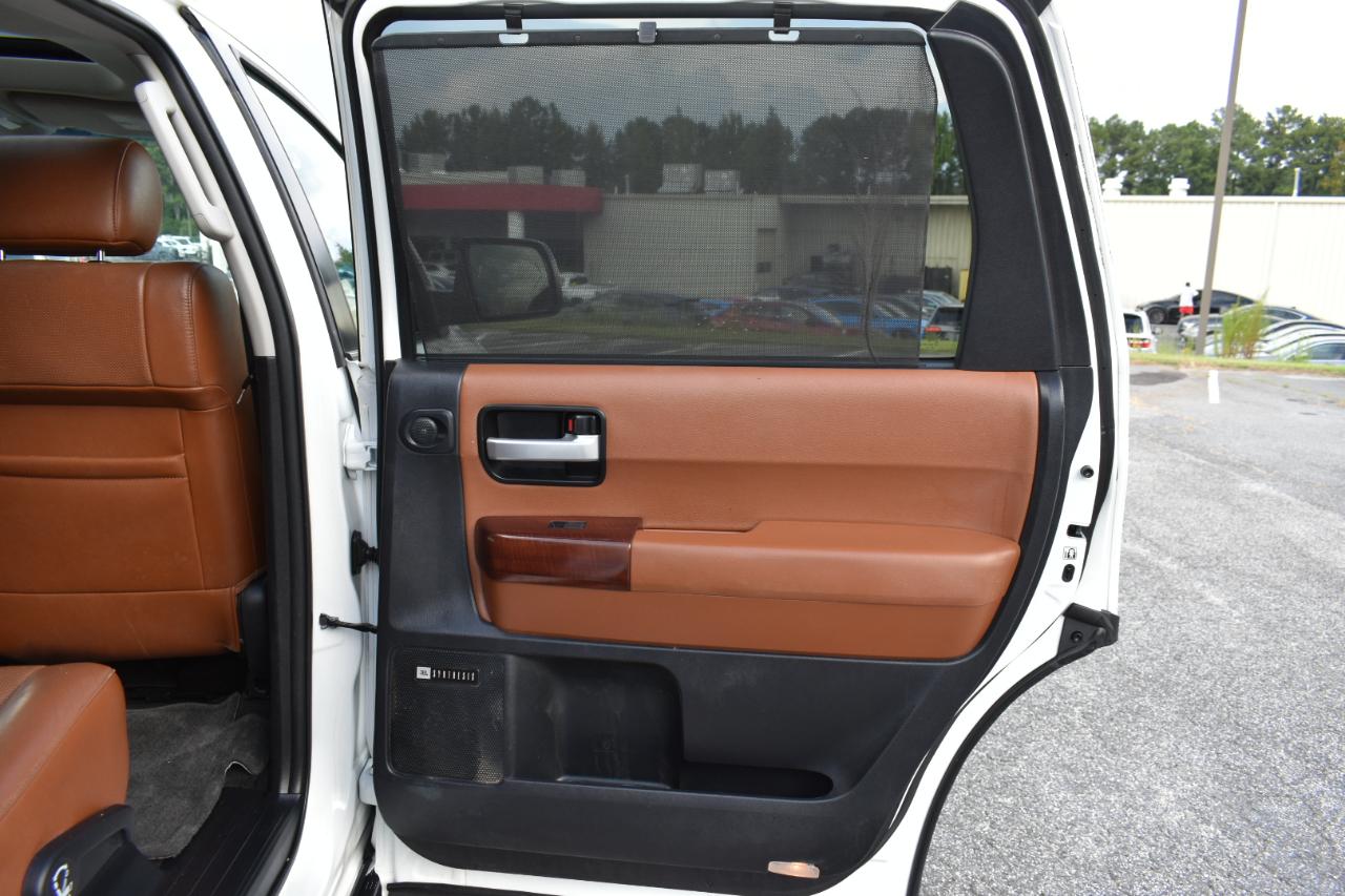 Toyota Sequoia Plantium 2WD 2017