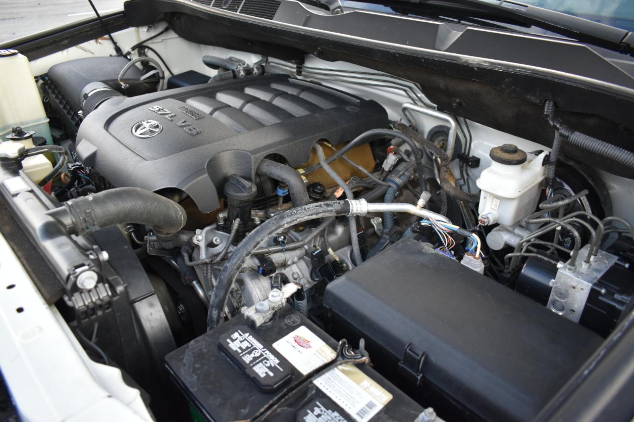 Toyota Sequoia Plantium 2WD 2017