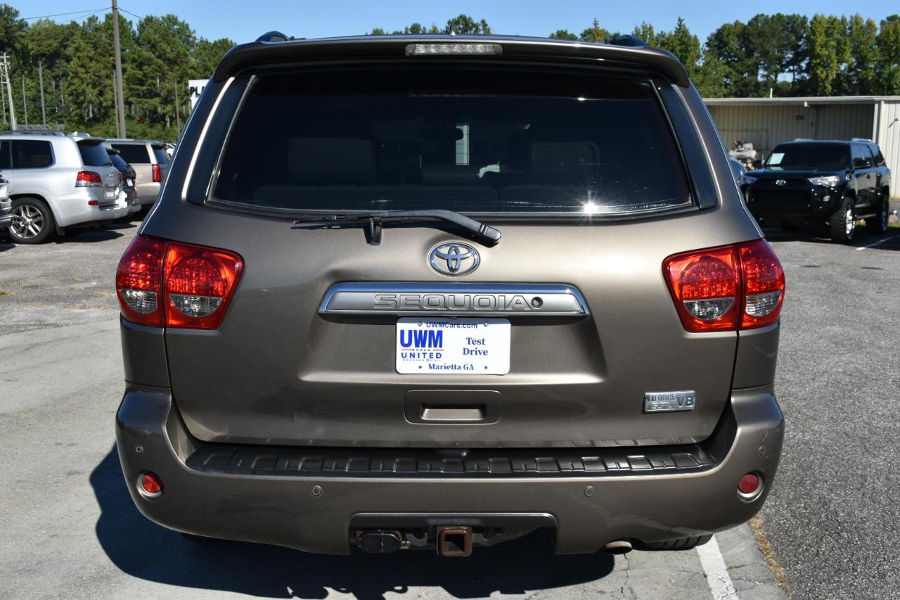 Toyota Sequoia Plantium 2WD 2014