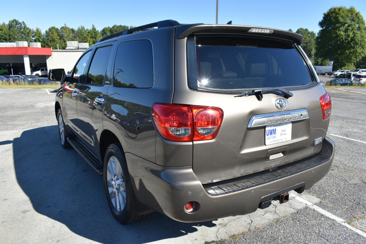 Toyota Sequoia Plantium 2WD 2014
