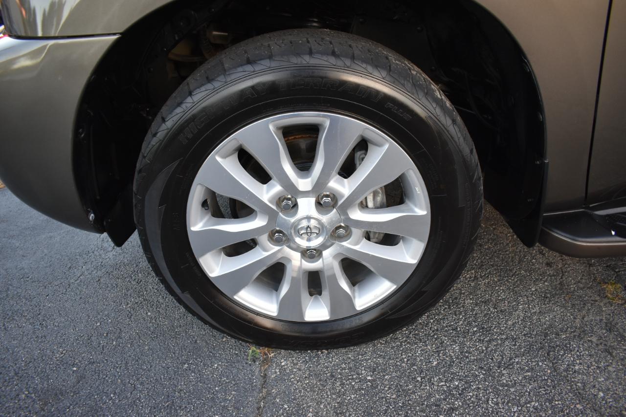 Toyota Sequoia Plantium 2WD 2014