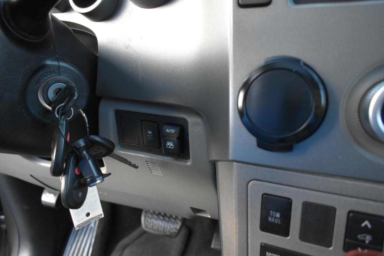 Toyota Sequoia Plantium 2WD 2014
