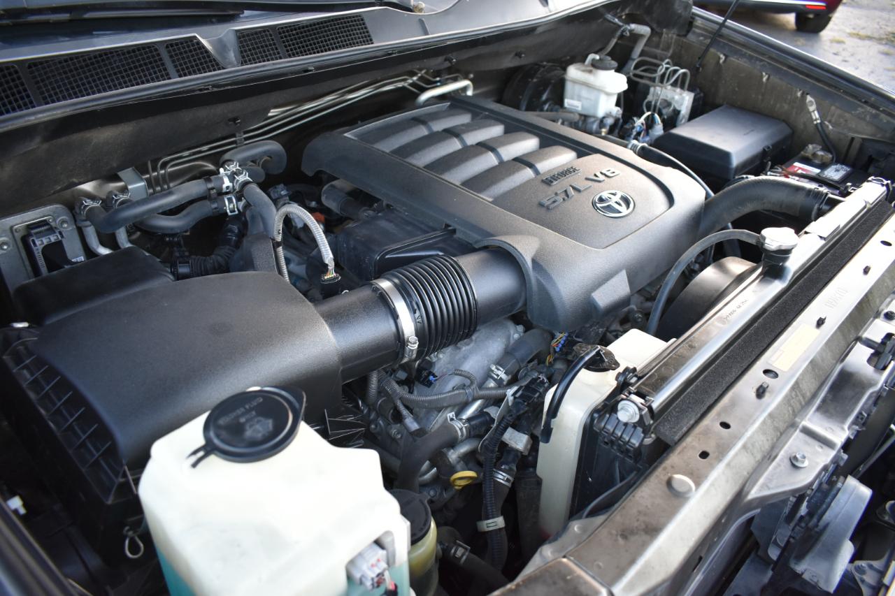 Toyota Sequoia Plantium 2WD 2014