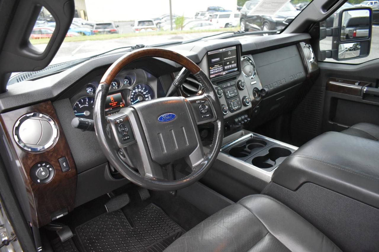 Ford F-250 SD Platinum Crew Cab 4WD 2013