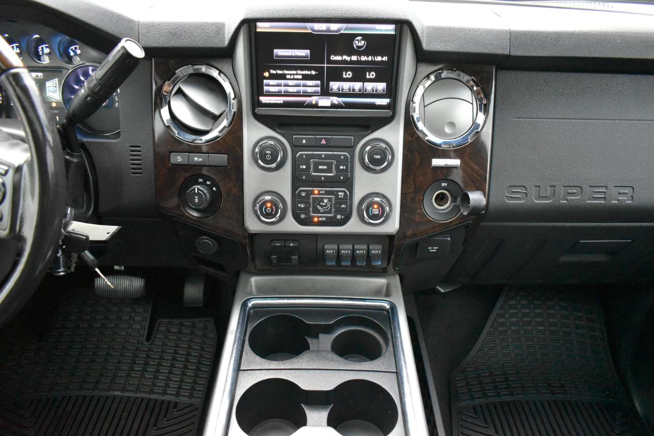 Ford F-250 SD Platinum Crew Cab 4WD 2013