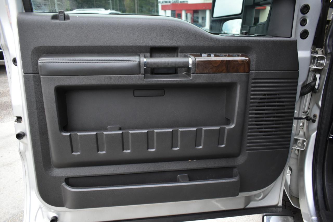 Ford F-250 SD Platinum Crew Cab 4WD 2013