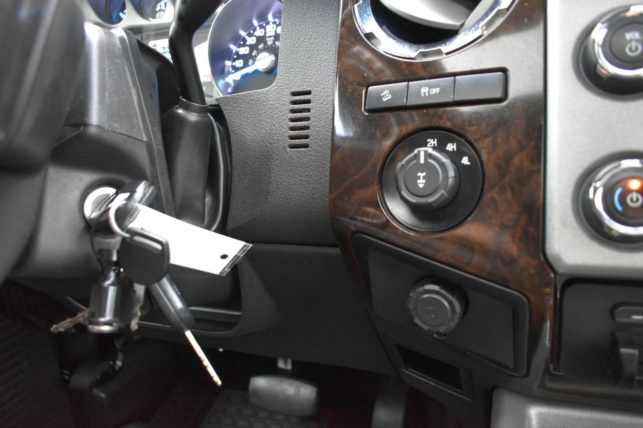 Ford F-250 SD Platinum Crew Cab 4WD 2013