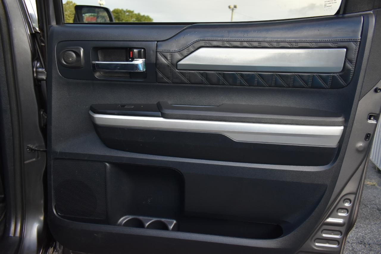 Toyota Tundra Platinum CrewMax 5.7L FFV 4WD 2014