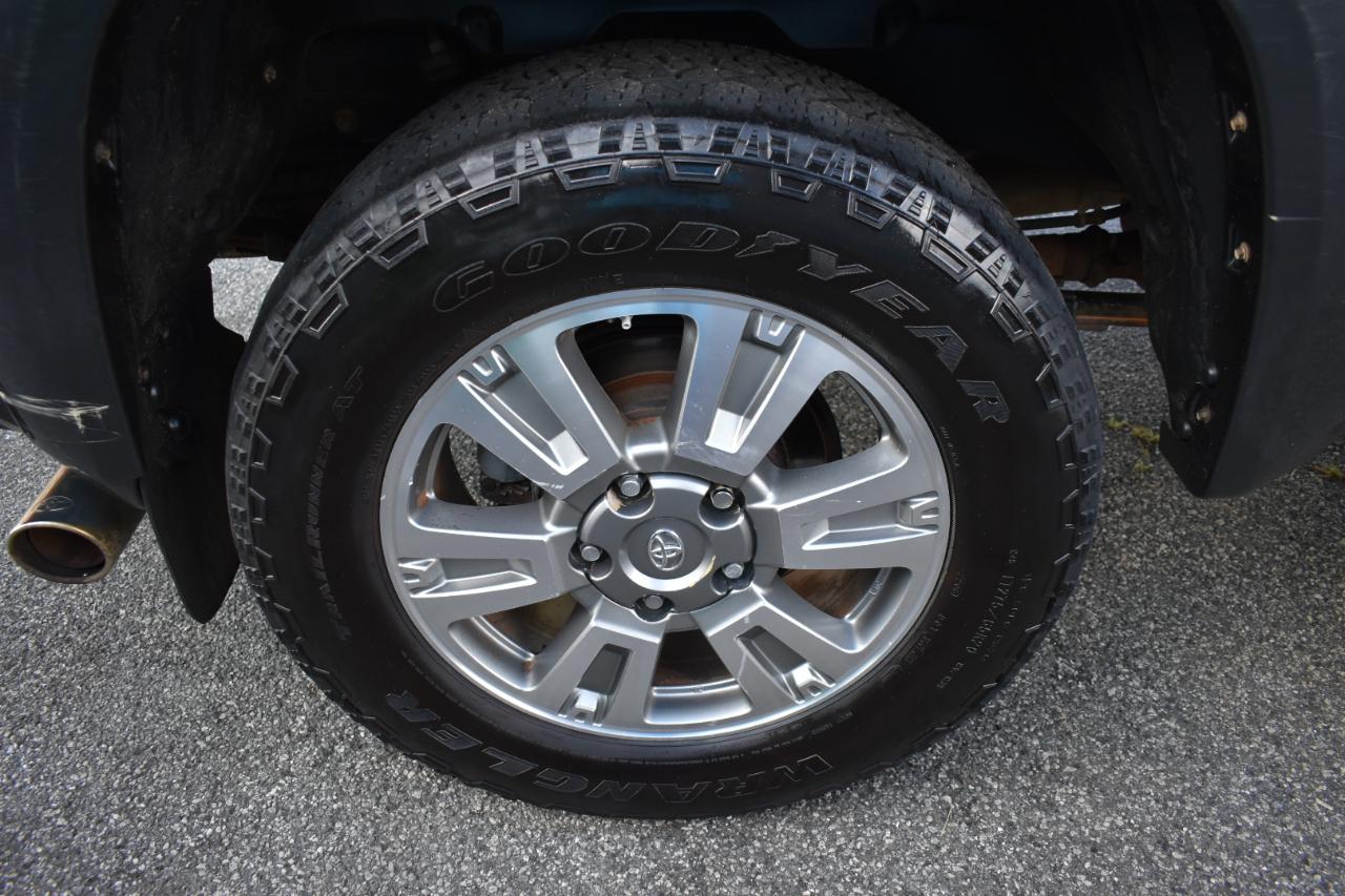 Toyota Tundra Platinum CrewMax 5.7L FFV 4WD 2014