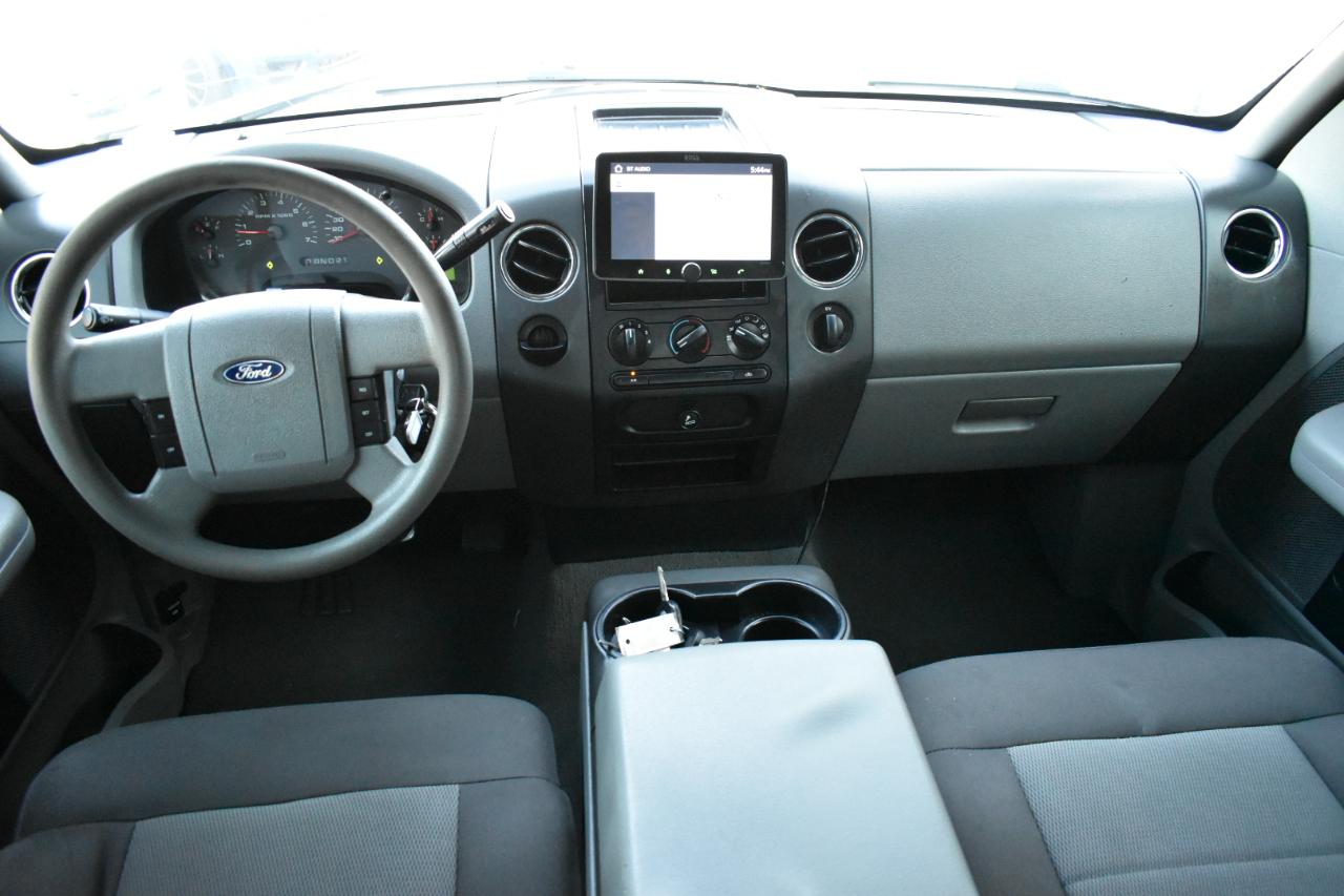 Ford F-150 XLT SuperCrew 2WD 2006