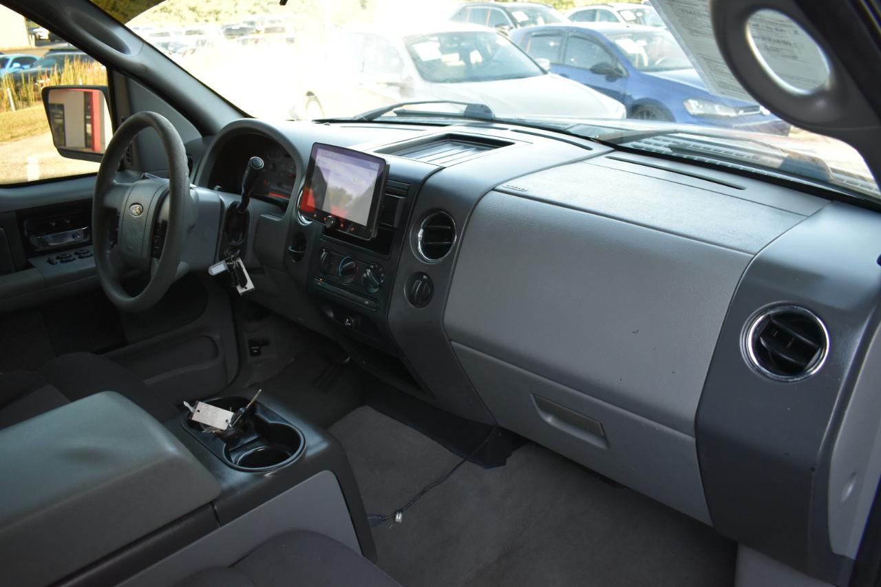 Ford F-150 XLT SuperCrew 2WD 2006