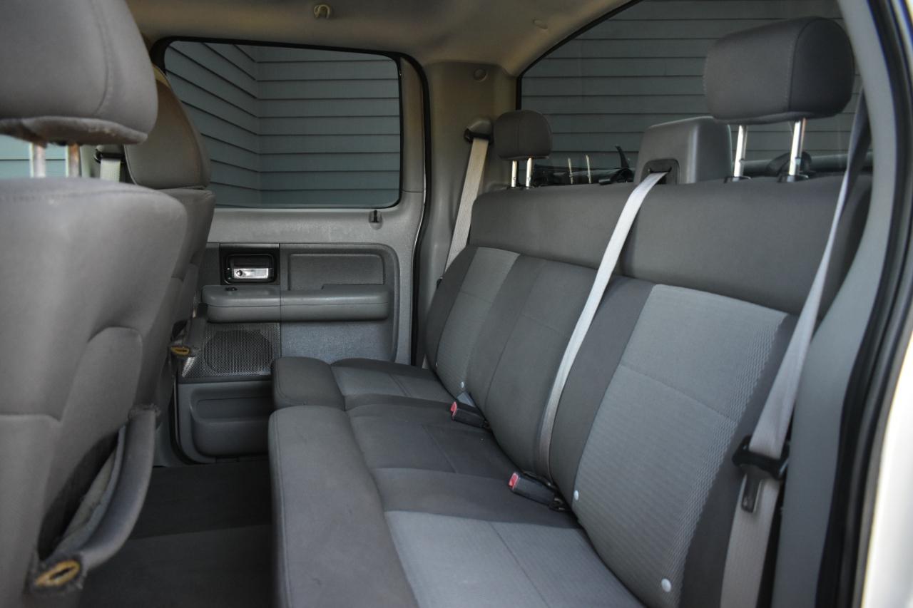 Ford F-150 XLT SuperCrew 2WD 2006