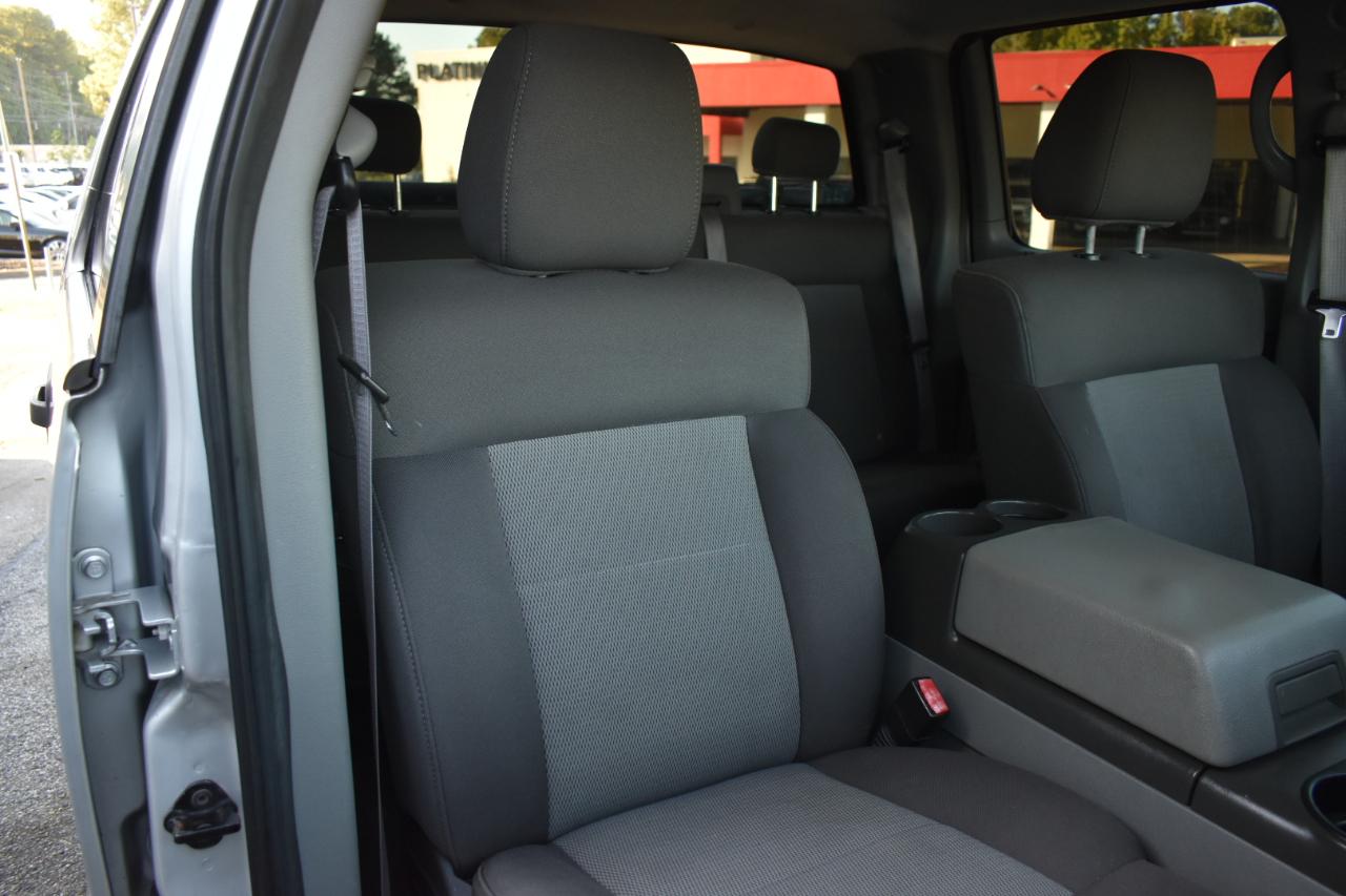 Ford F-150 XLT SuperCrew 2WD 2006