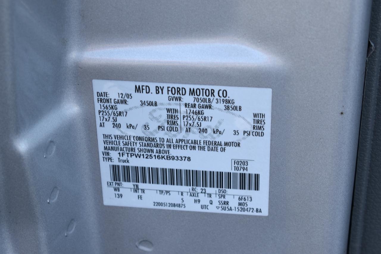 Ford F-150 XLT SuperCrew 2WD 2006