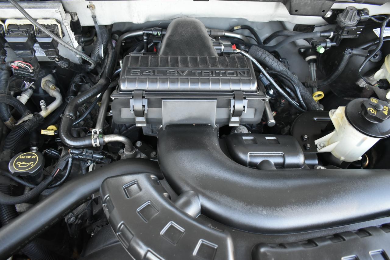 Ford F-150 XLT SuperCrew 2WD 2006