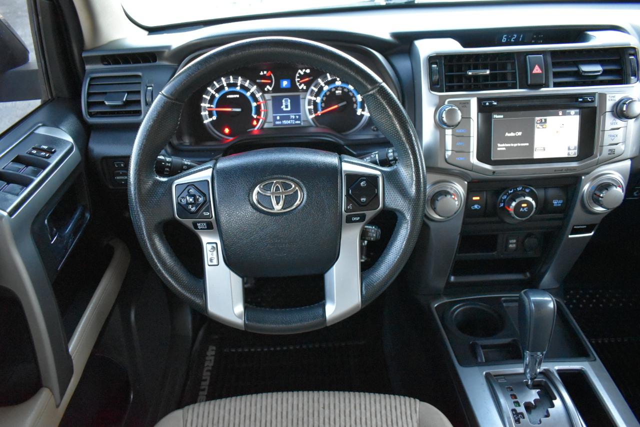 Toyota 4Runner SR5 V6 2WD 2017