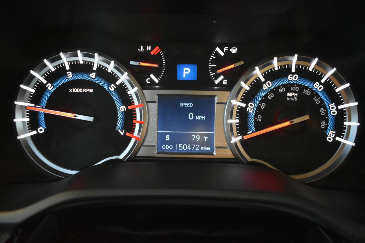 Toyota 4Runner SR5 V6 2WD 2017