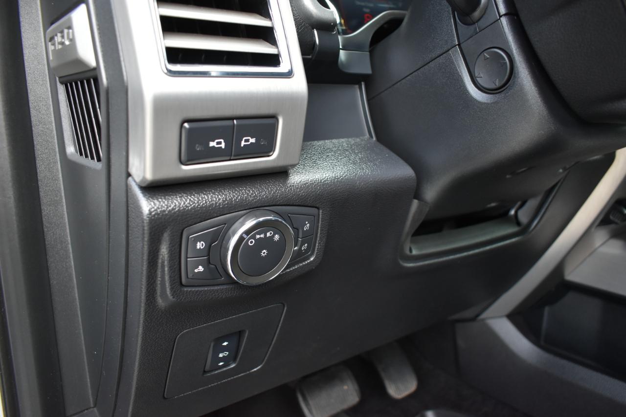 Ford F-150 Platinum SuperCrew 5.5-ft. Bed 2WD 2015