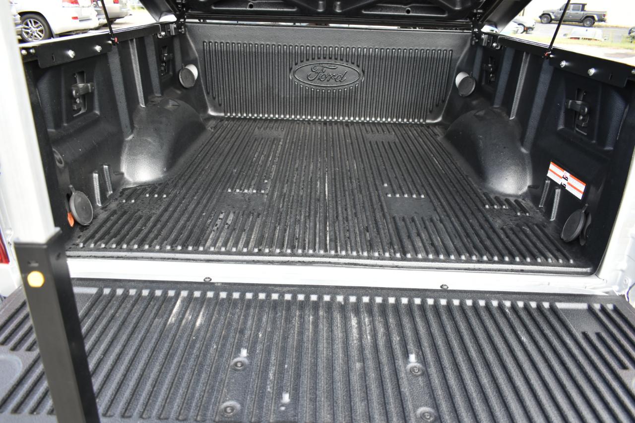 Ford F-150 Platinum SuperCrew 5.5-ft. Bed 2WD 2015