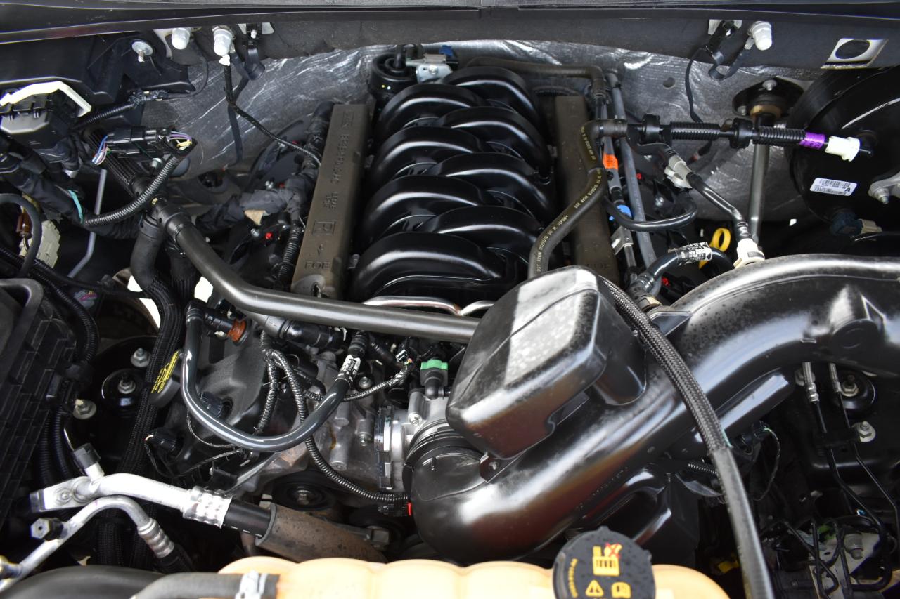 Ford F-150 Platinum SuperCrew 5.5-ft. Bed 2WD 2015