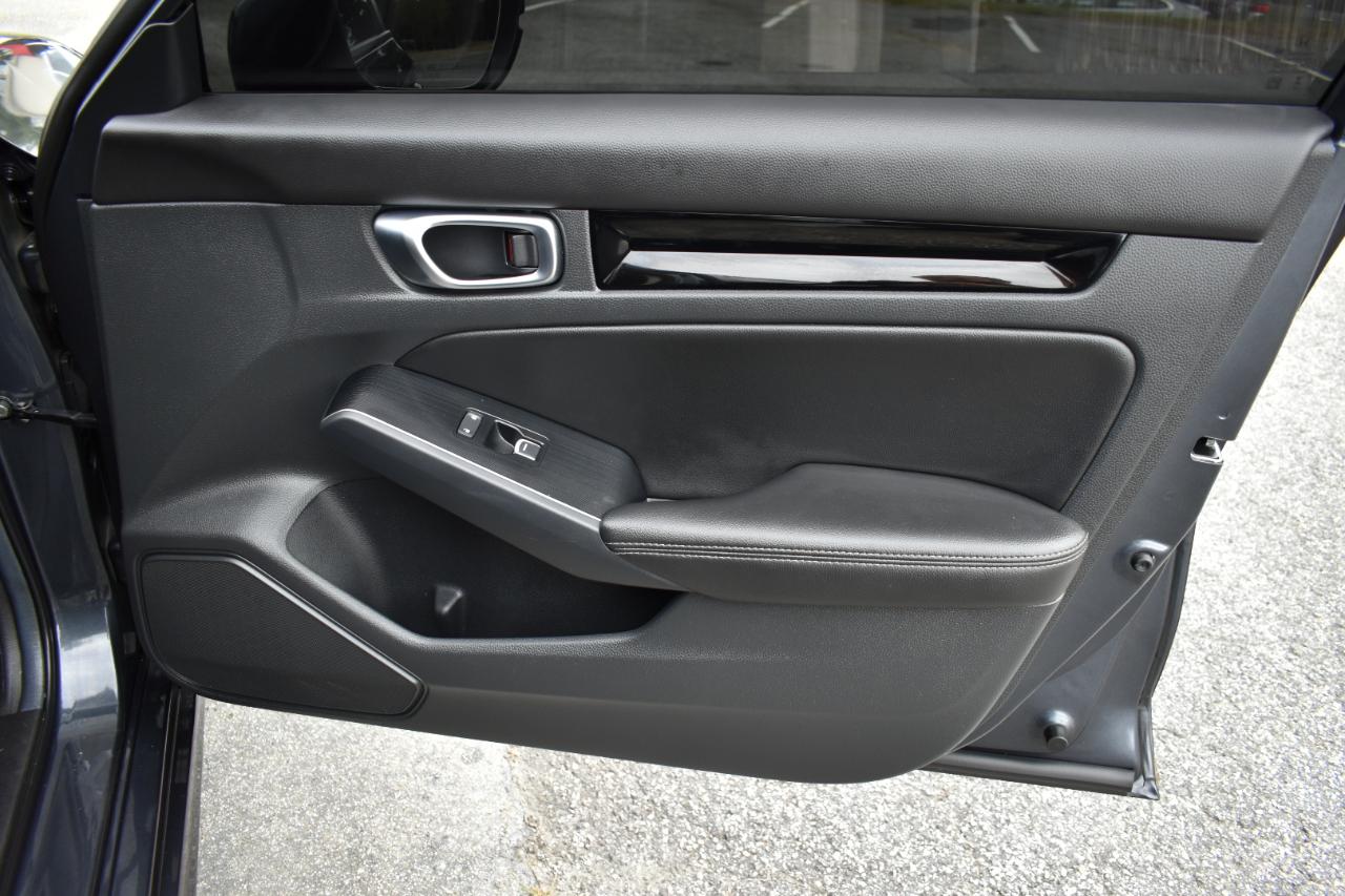 Honda Civic Touring Sedan CVT 2024