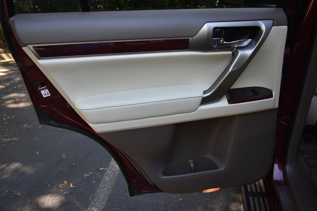 Lexus GX 460 Base 2017