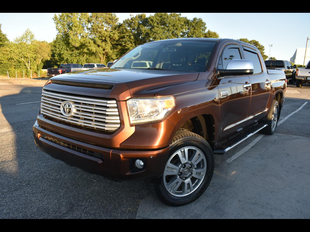 Toyota Tundra Platinum CrewMax 5.7L FFV 2WD 2016