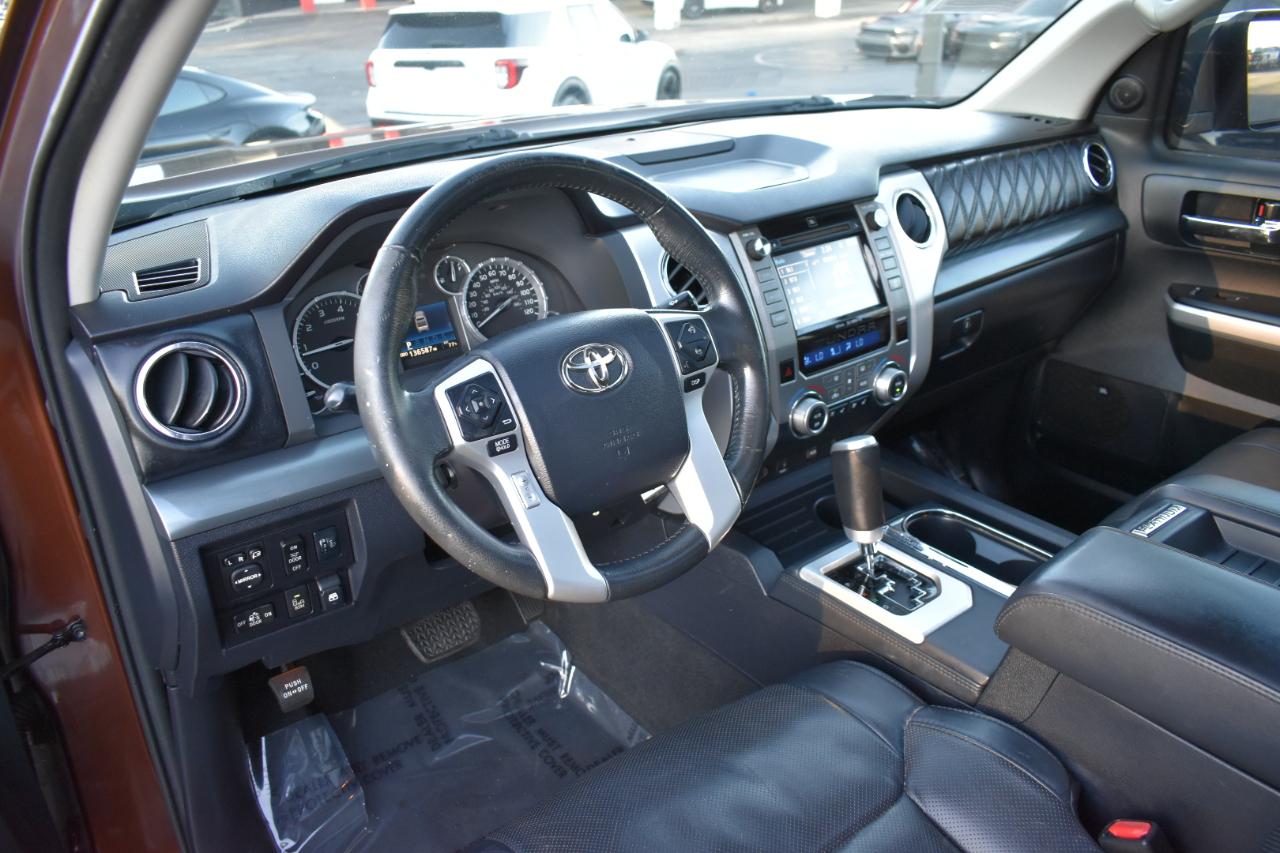 Toyota Tundra Platinum CrewMax 5.7L FFV 2WD 2016