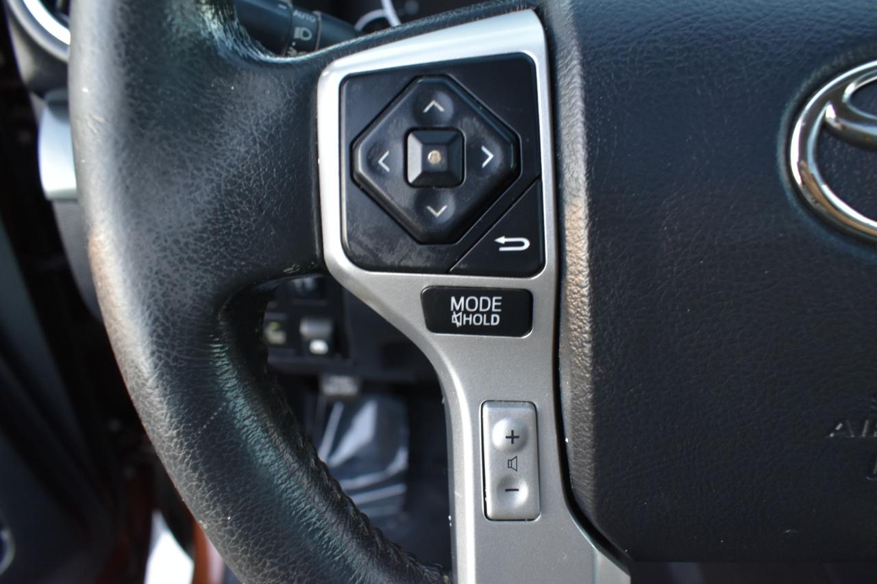 Toyota Tundra Platinum CrewMax 5.7L FFV 2WD 2016