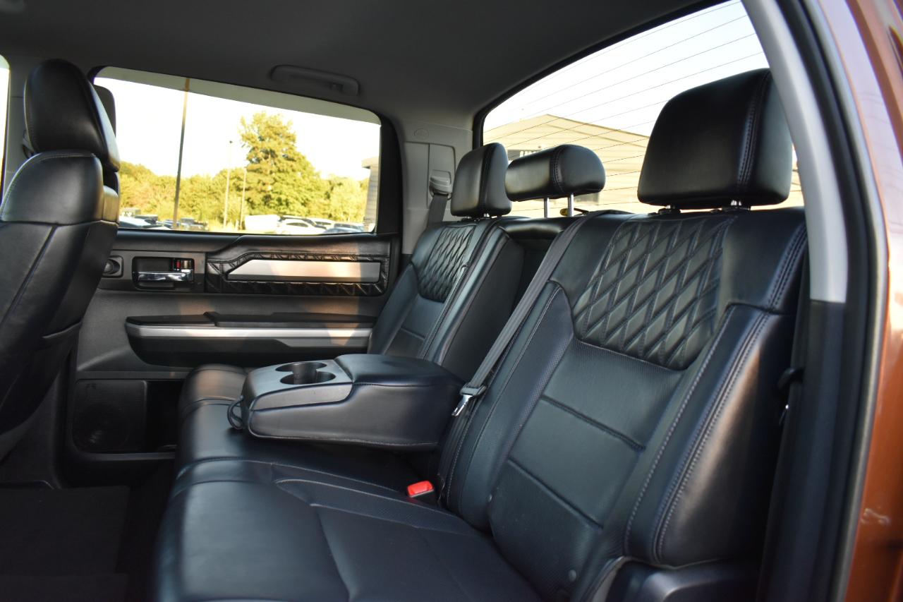Toyota Tundra Platinum CrewMax 5.7L FFV 2WD 2016