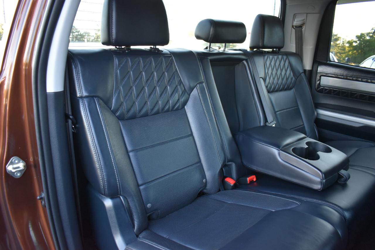 Toyota Tundra Platinum CrewMax 5.7L FFV 2WD 2016