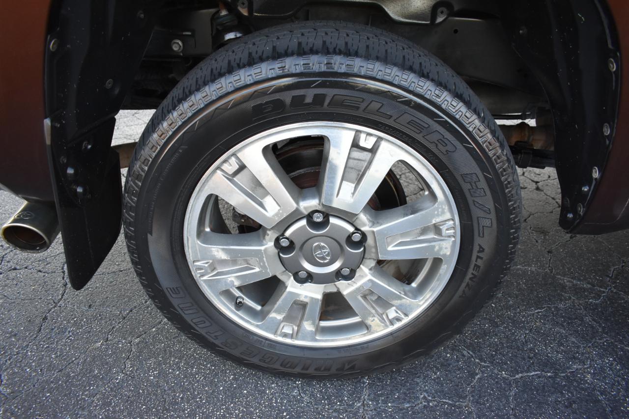 Toyota Tundra Platinum CrewMax 5.7L FFV 2WD 2016