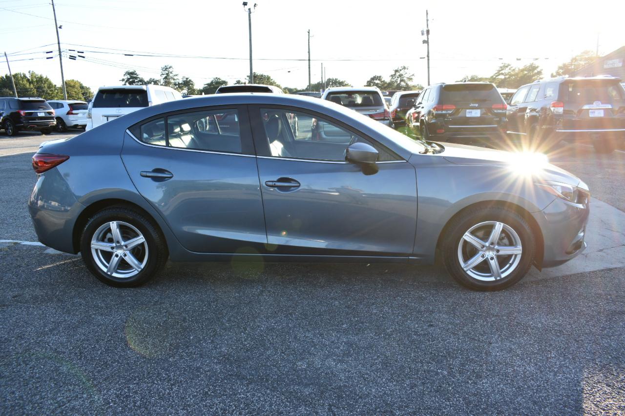 Mazda MAZDA3 I Grand Touring AT 4-Door 2015