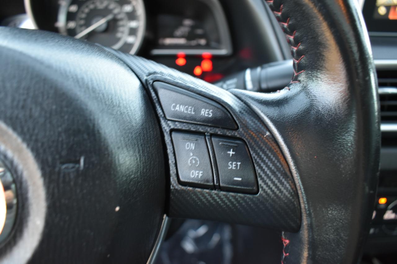 Mazda MAZDA3 I Grand Touring AT 4-Door 2015