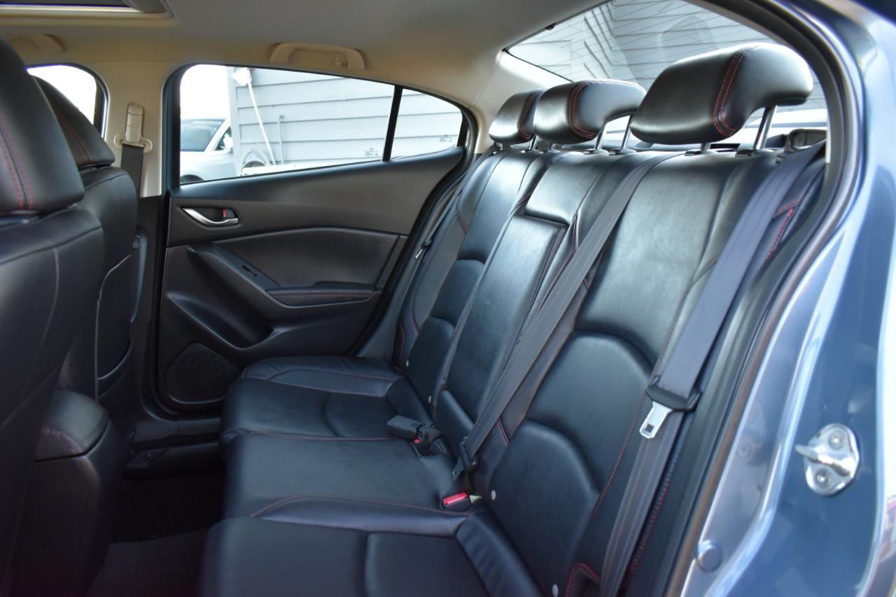 Mazda MAZDA3 I Grand Touring AT 4-Door 2015