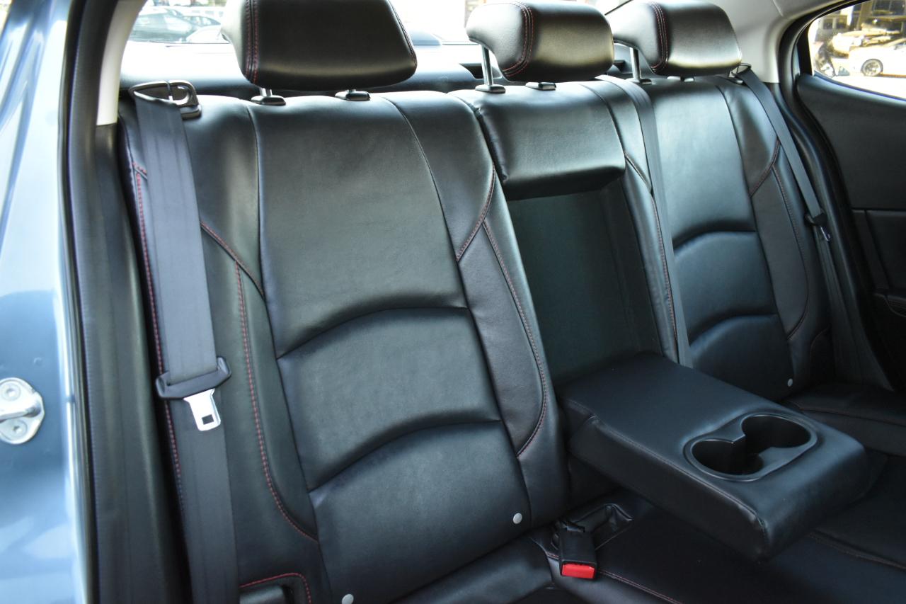 Mazda MAZDA3 I Grand Touring AT 4-Door 2015