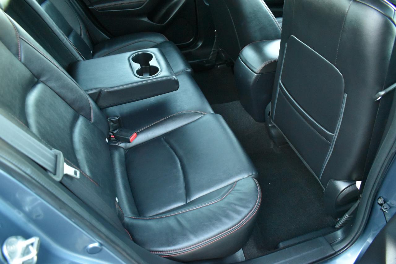 Mazda MAZDA3 I Grand Touring AT 4-Door 2015