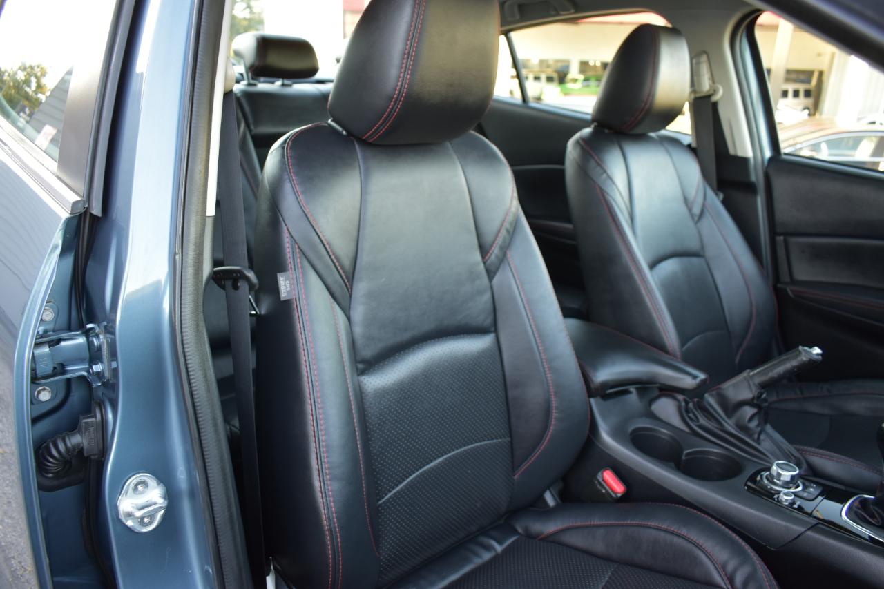 Mazda MAZDA3 I Grand Touring AT 4-Door 2015