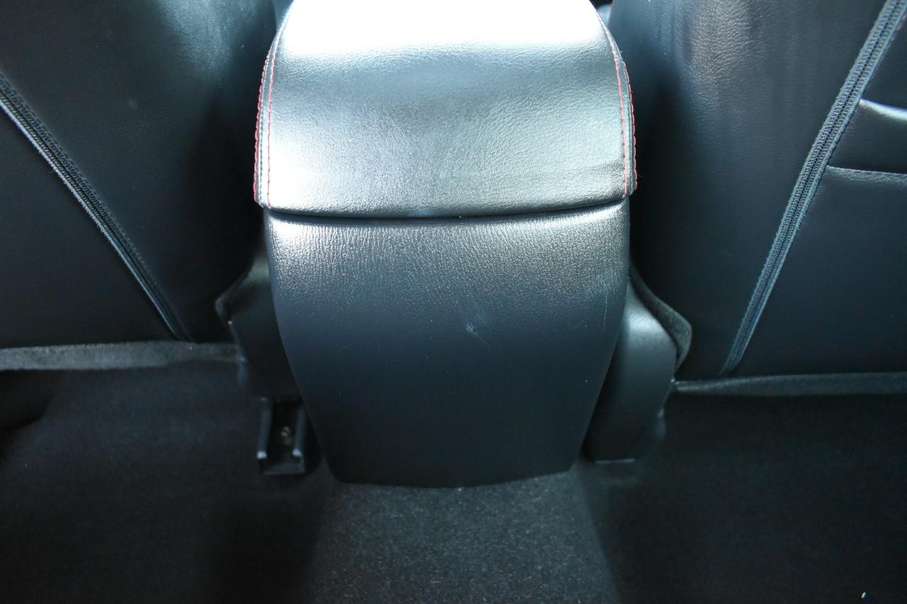 Mazda MAZDA3 I Grand Touring AT 4-Door 2015