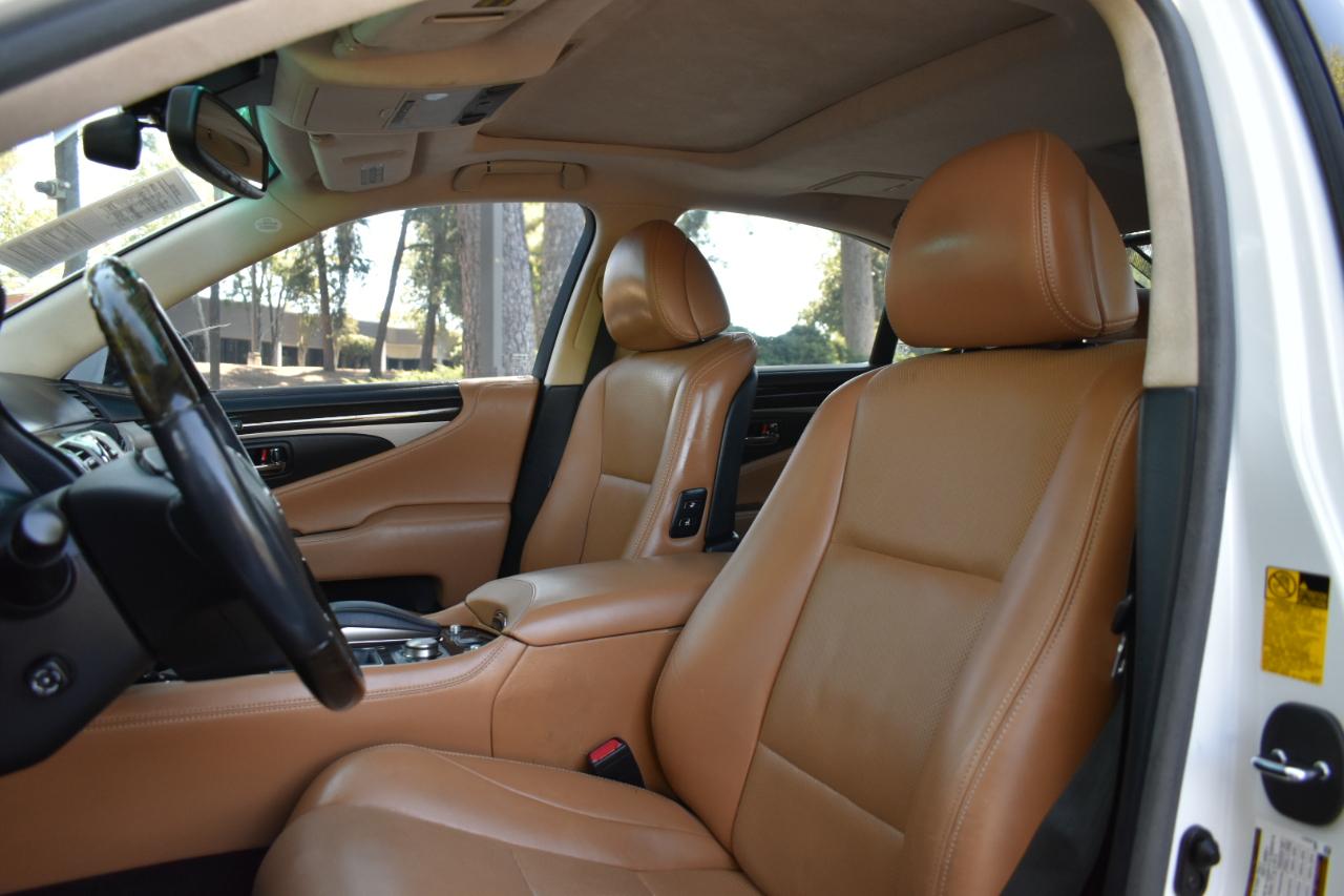 Lexus LS 460 Luxury Sedan 2014