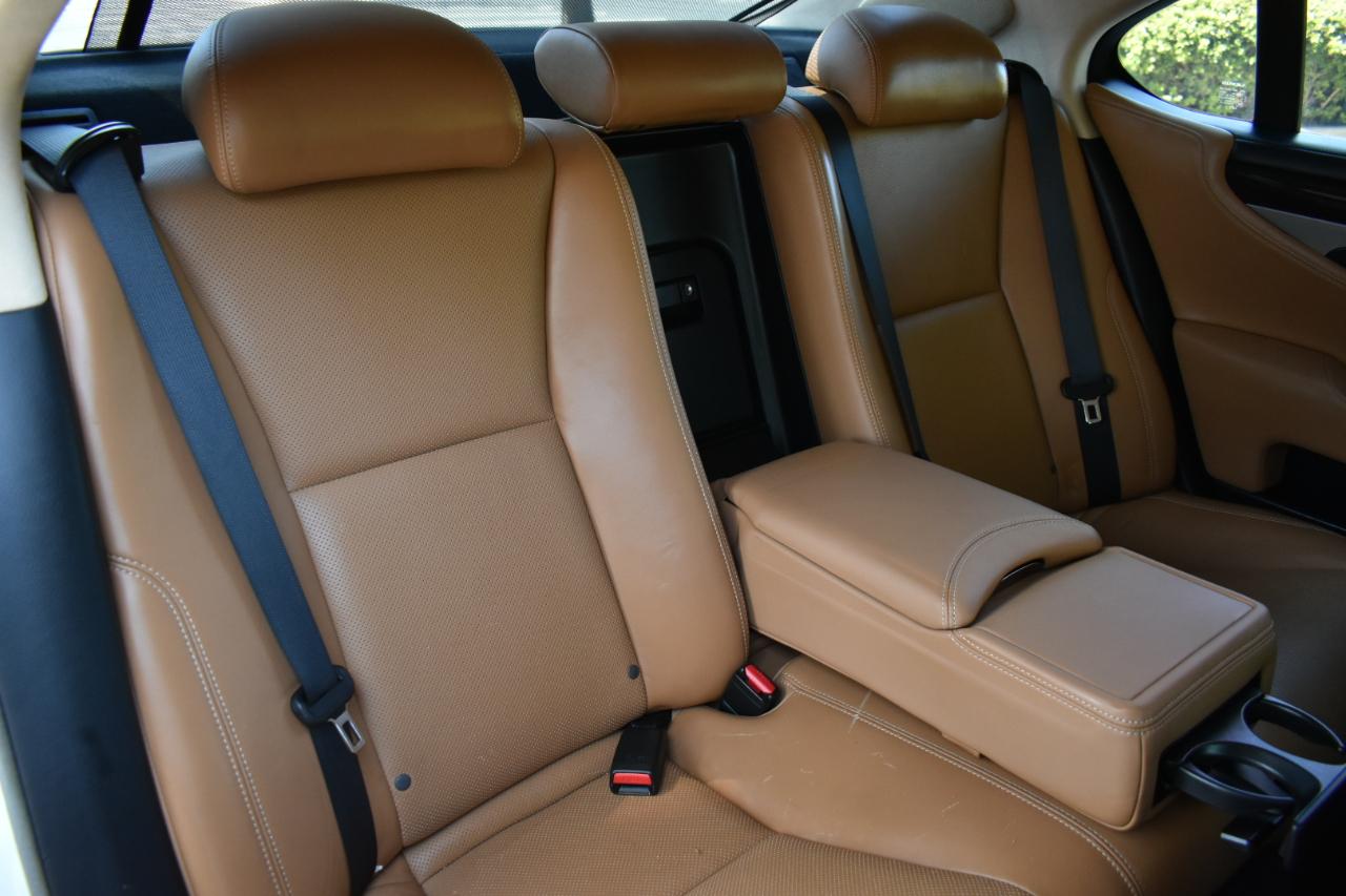Lexus LS 460 Luxury Sedan 2014